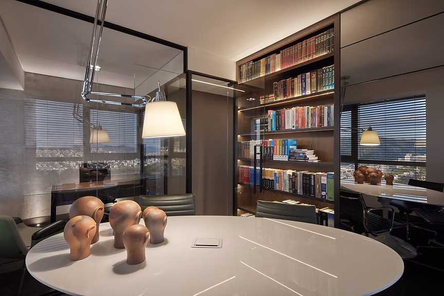 Interior Design Comercial 2